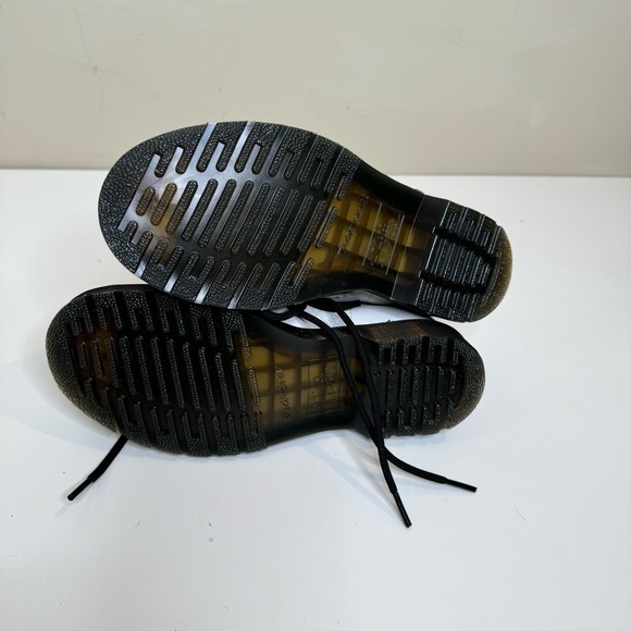 Dr. Marten’s 1460 Virginia Pebbled Leather Laced Boots White Women’s Siz… - Picture 11 of 12